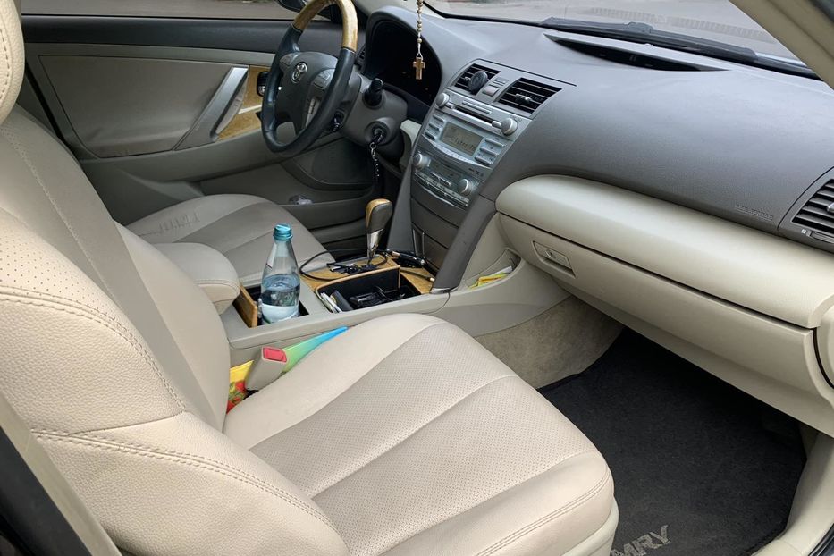 Продам Toyota Camry 2006 года в Киеве