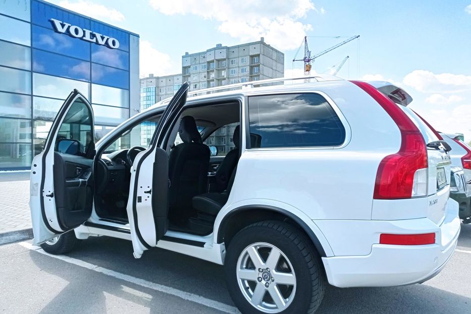 Продам Volvo XC90 2013 года в Полтаве