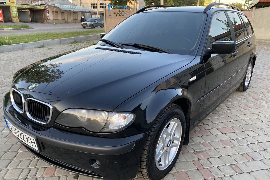 Продам BMW 320 2003 года в Харькове