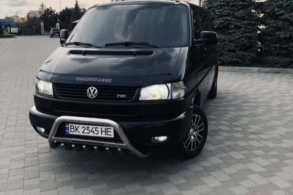 Продам Volkswagen T4 (Transporter) пасс. 2000 года в Киеве