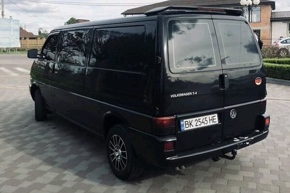 Продам Volkswagen T4 (Transporter) пасс. 2000 года в Киеве