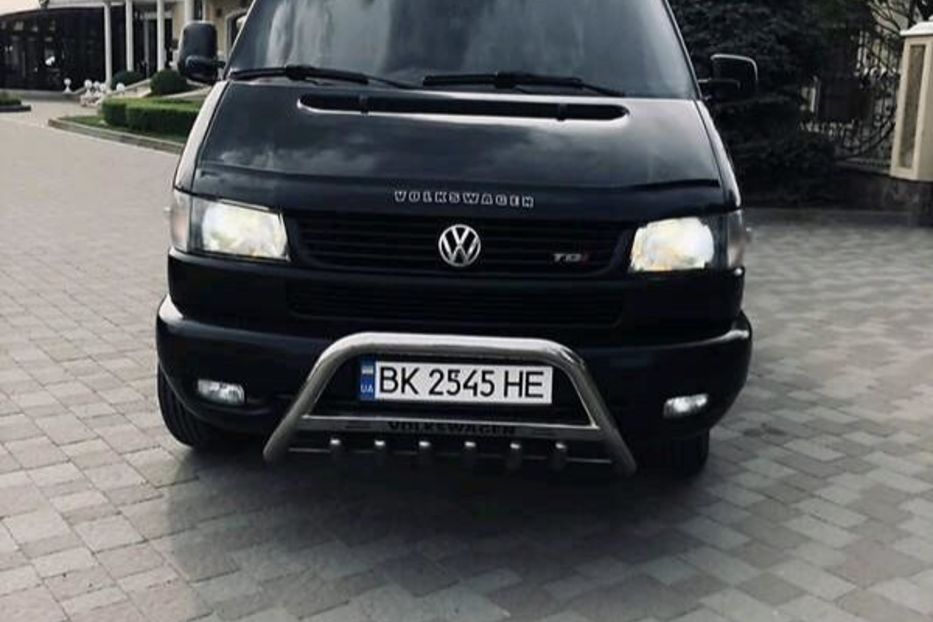 Продам Volkswagen T4 (Transporter) пасс. 2000 года в Киеве