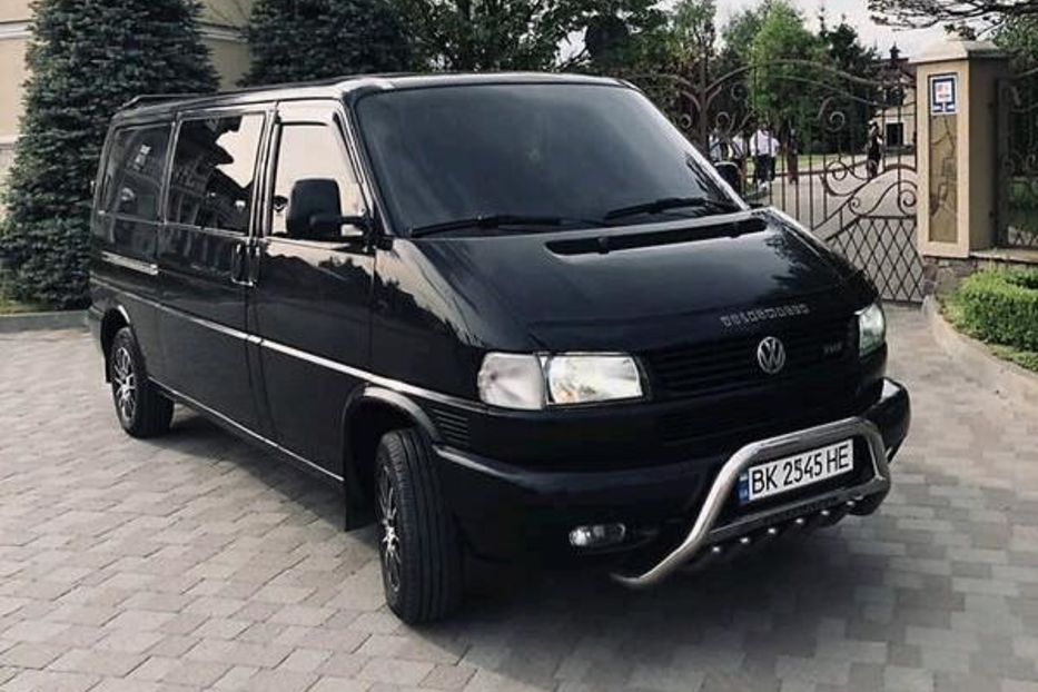 Продам Volkswagen T4 (Transporter) пасс. 2000 года в Киеве