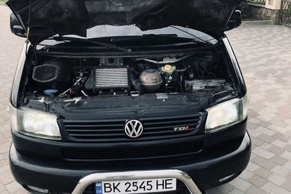 Продам Volkswagen T4 (Transporter) пасс. 2000 года в Киеве