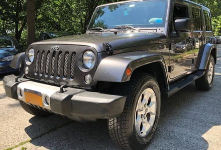 Продам Jeep Wrangler 2013 года в Киеве