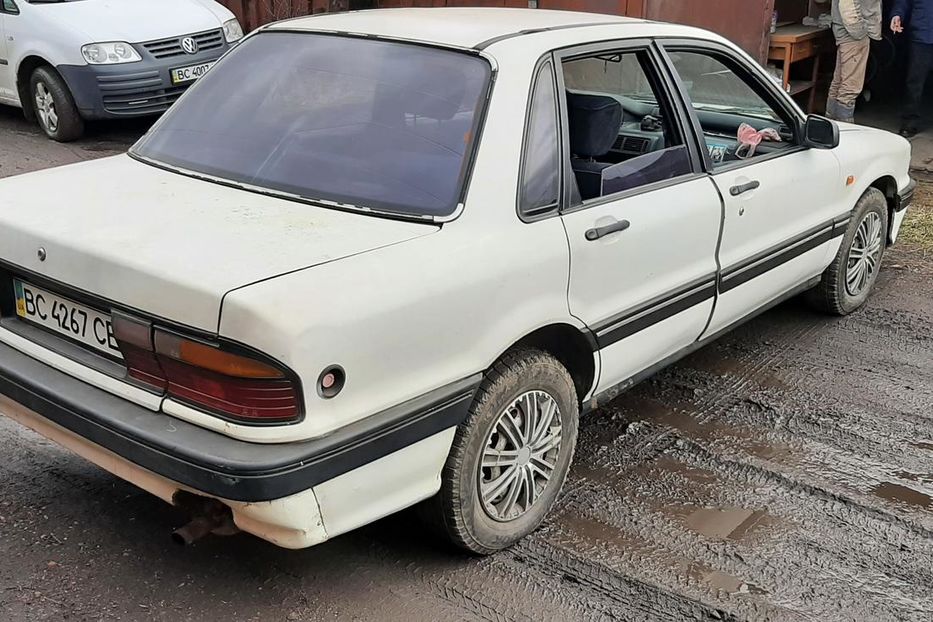 Продам Mitsubishi Galant 1988 года в г. Червоноград, Львовская область