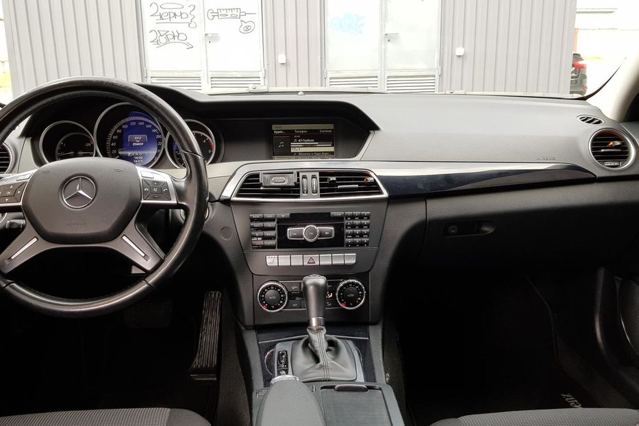 Продам Mercedes-Benz C-Class C 180 CDI 2.2 (S204) 2012 года в Киеве