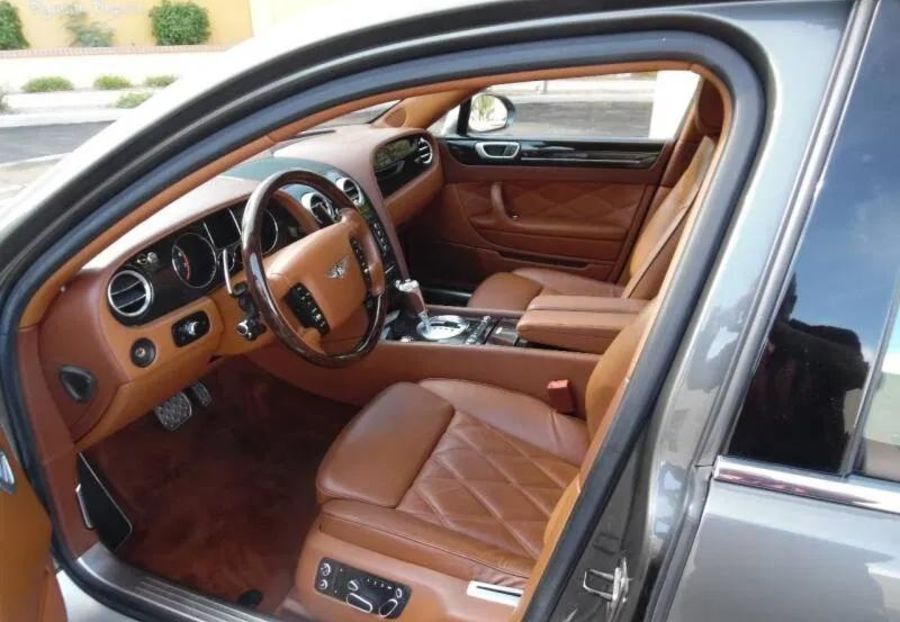 Продам Bentley Continental 2011 года в Киеве