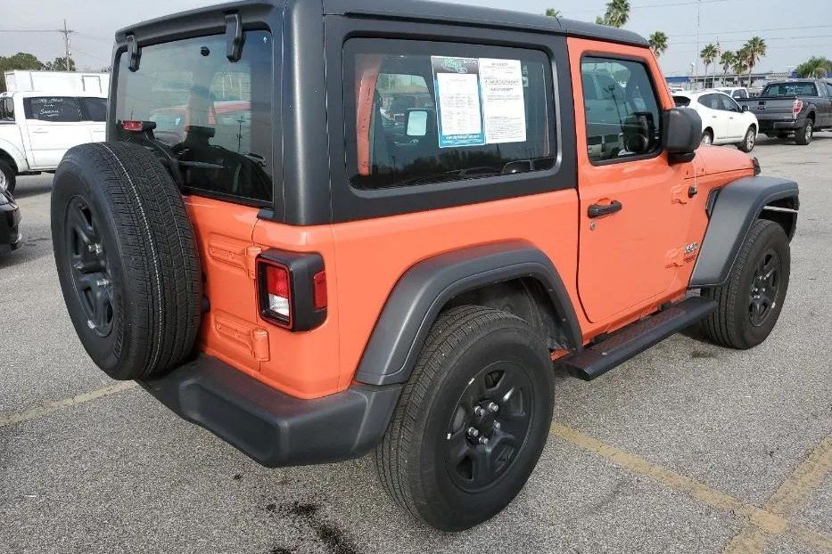 Продам Jeep Wrangler 2019 года в Киеве