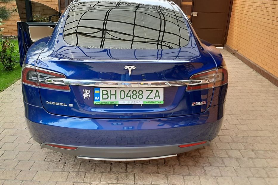 Продам Tesla Model S P90D 2015 года в Одессе