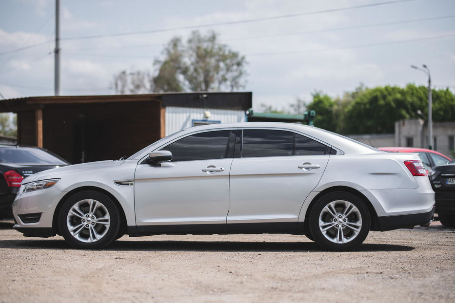 Продам Ford Taurus SEL 2012 года в Днепре