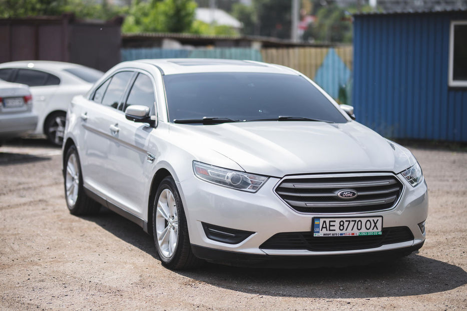 Продам Ford Taurus SEL 2012 года в Днепре