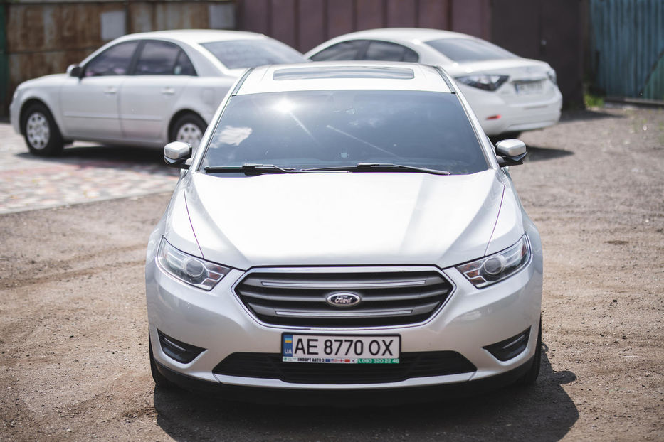 Продам Ford Taurus SEL 2012 года в Днепре