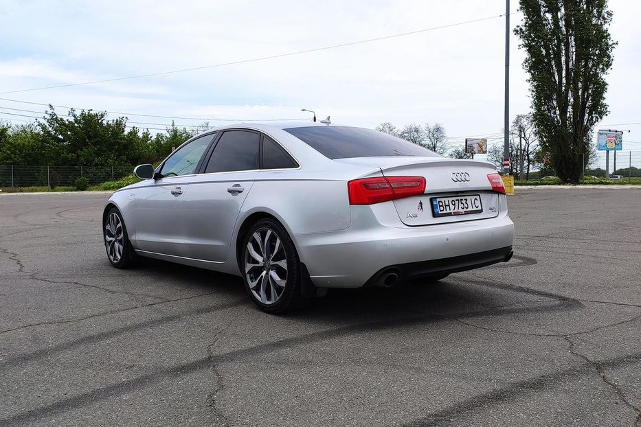 Продам Audi A6 С7 2013 года в Одессе