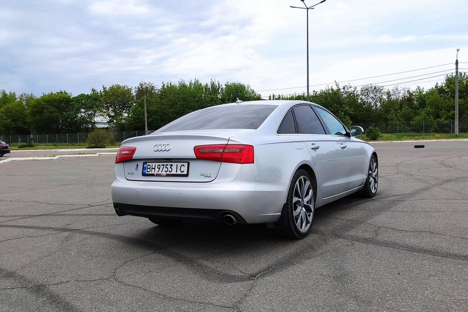 Продам Audi A6 С7 2013 года в Одессе