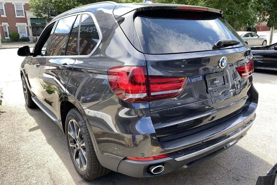 Продам BMW X5 2017 года в Киеве