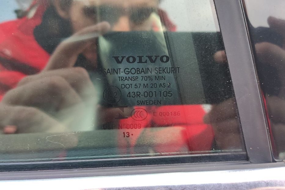 Продам Volvo V60 2014 года в Одессе