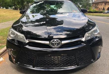 Продам Toyota Camry 2015 года в Киеве