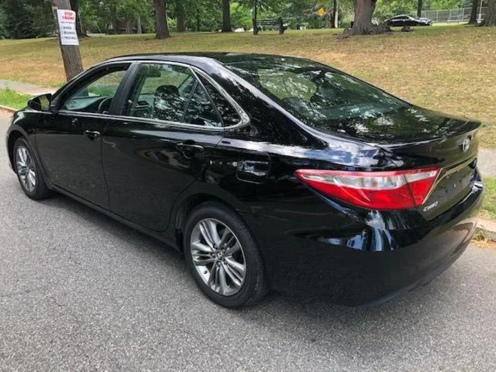 Продам Toyota Camry 2015 года в Киеве