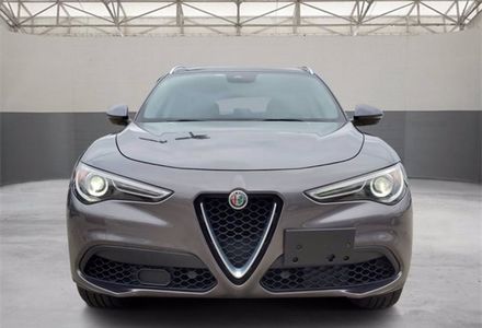 Продам Alfa Romeo Stelvio 2018 года в Киеве