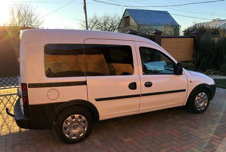 Продам Opel Combo пасс. 2009 года в г. Кременчуг, Полтавская область