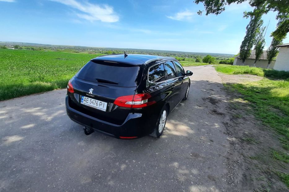 Продам Peugeot 308 2014 года в г. Павлоград, Днепропетровская область