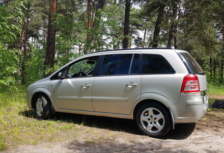 Продам Opel Zafira  B 2008 года в Киеве