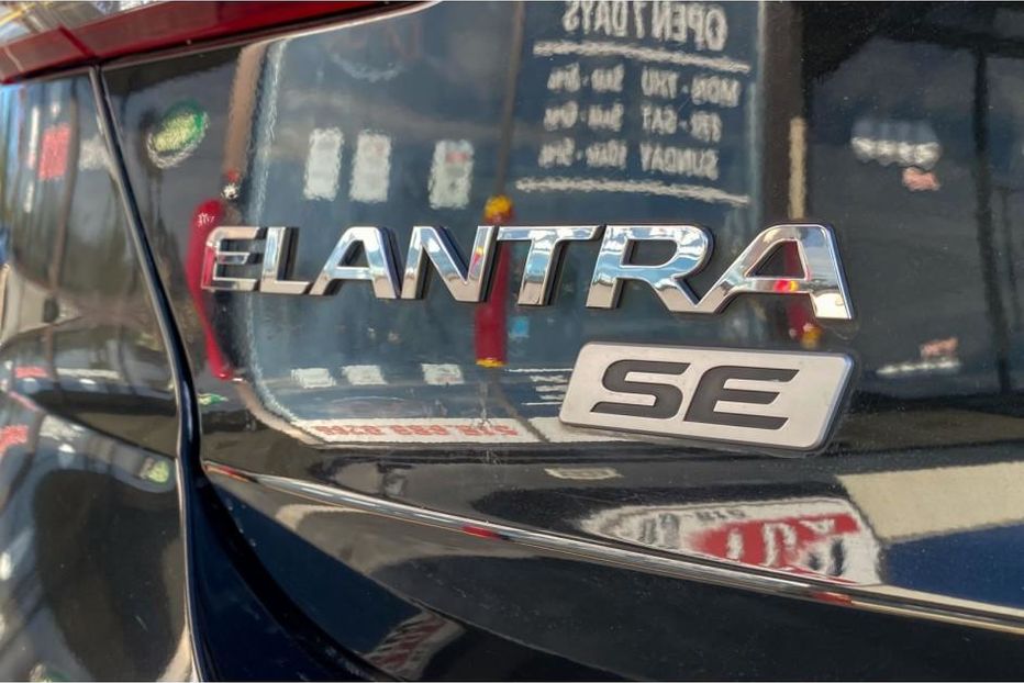 Продам Hyundai Elantra 2017 года в Киеве