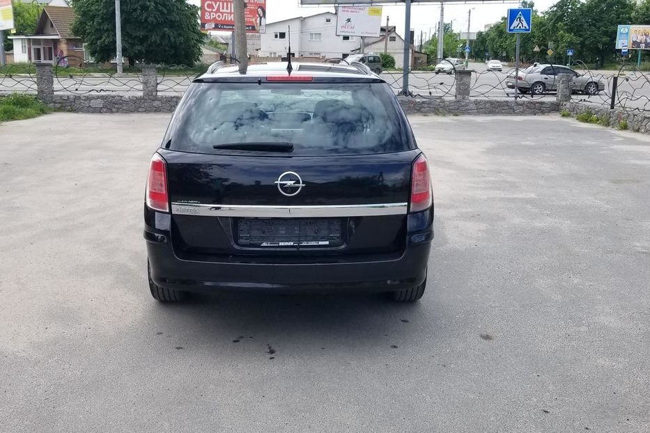Продам Opel Astra H GAZ 2008 года в г. Бердичев, Житомирская область