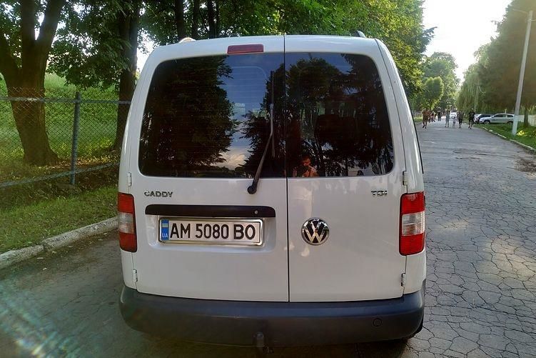 Продам Volkswagen Caddy пасс. 2008 года в г. Овруч, Житомирская область