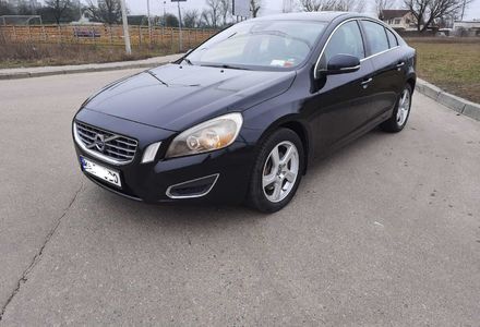 Продам Volvo S60 2012 года в Киеве