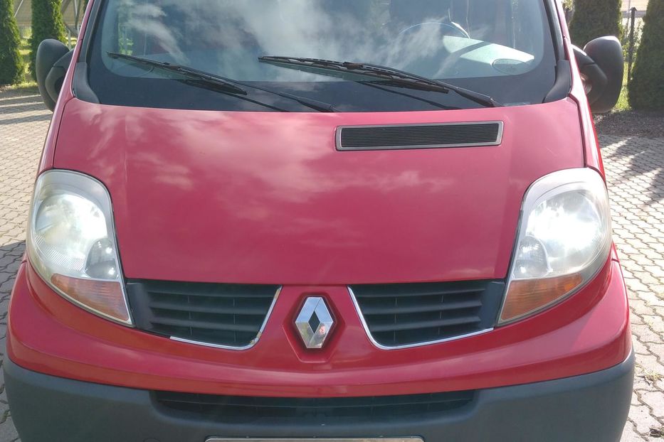 Продам Renault Trafic пасс. 2006 года в г. Ямполь, Винницкая область