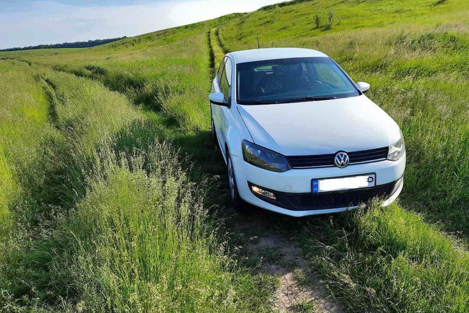 Продам Volkswagen Polo 2016 года в Киеве