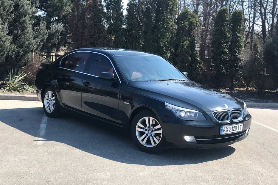 Продам BMW 523 2009 года в г. Красноград, Харьковская область