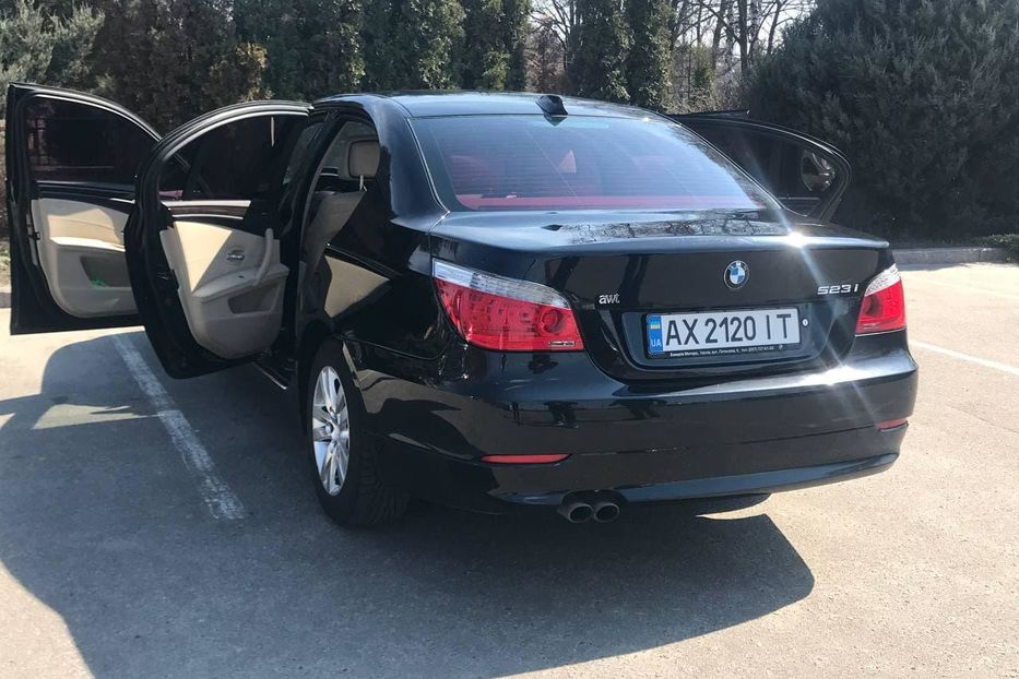 Продам BMW 523 2009 года в г. Красноград, Харьковская область