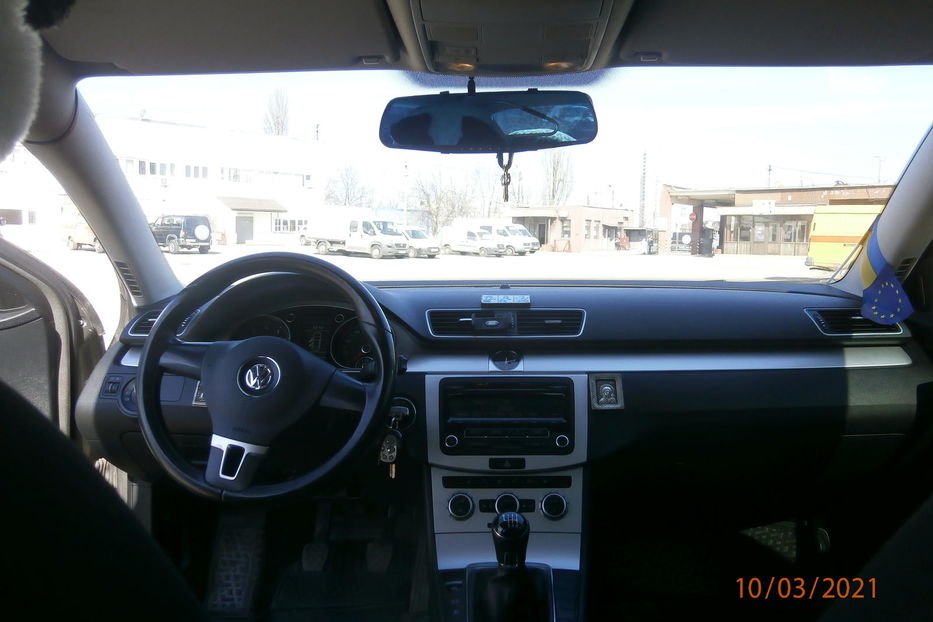 Продам Volkswagen Passat B7 2012 года в Киеве