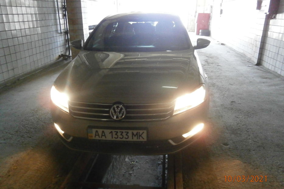 Продам Volkswagen Passat B7 2012 года в Киеве