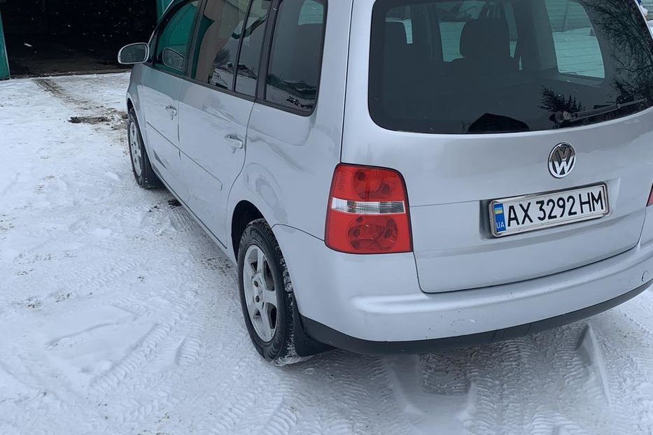 Продам Volkswagen Touran 2003 года в Харькове