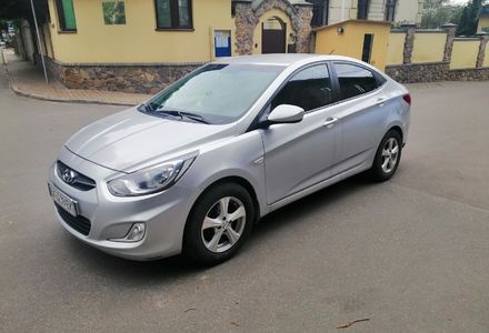 Продам Hyundai Accent  2012 года в Киеве