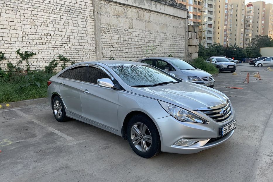 Продам Hyundai Sonata 2013 года в Одессе