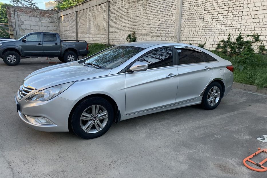 Продам Hyundai Sonata 2013 года в Одессе