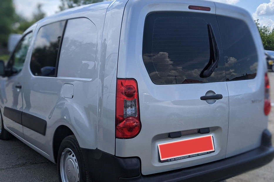 Продам Citroen Berlingo пасс. 2012 года в Ровно