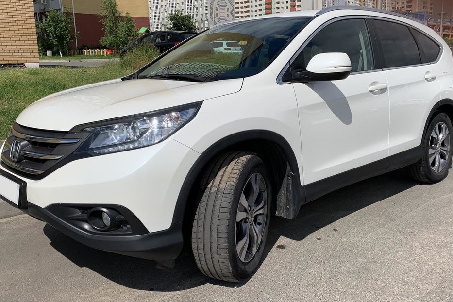 Продам Honda CR-V 2013 года в Киеве