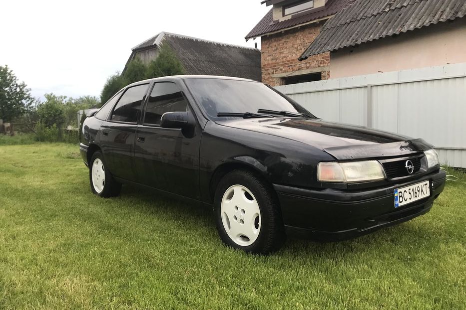 Продам Opel Vectra A 1994 года в Ивано-Франковске