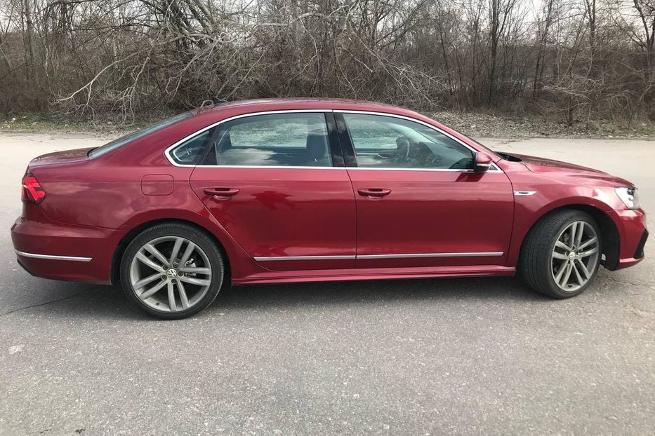 Продам Volkswagen Passat B8 2017 года в Киеве