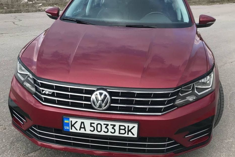 Продам Volkswagen Passat B8 2017 года в Киеве