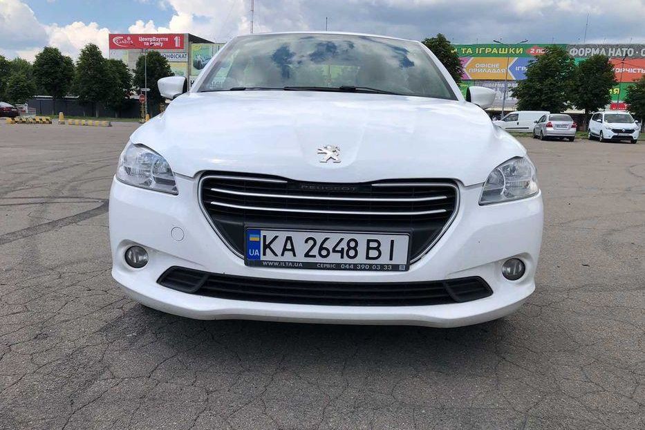 Продам Peugeot 301 2013 года в Киеве