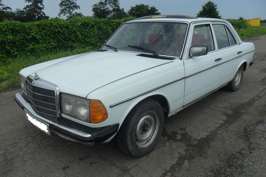 Продам Mercedes-Benz 200 w123 1977 года в Херсоне