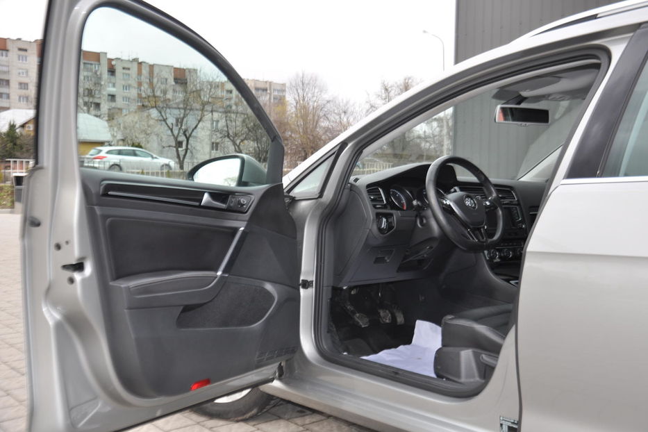 Продам Volkswagen Golf VII Volkswagen Golf VII Highline  2015 года в г. Дрогобыч, Львовская область