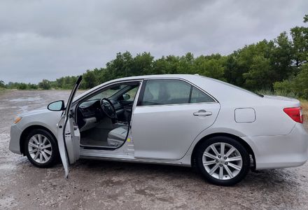 Продам Toyota Camry XLE 2012 года в Запорожье